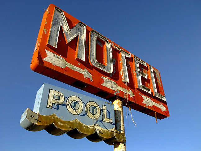 Also along Interstate 40 near the Arizona-New Mexico border was this well-weathered motel sign. There was no sign, however, of any motel or pool to go with it.