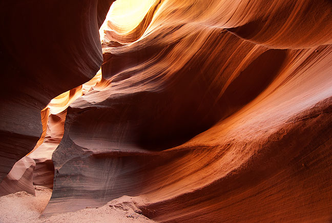 Despite its beauty, Waterholes Canyon remains relatively undiscovered.