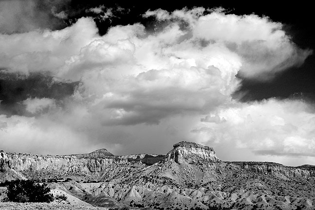 The moody skies and lands of northern New Mexico never cease to amaze, and seeing them again reminds me why artists like Georgia O'Keeffe lived and worked here.