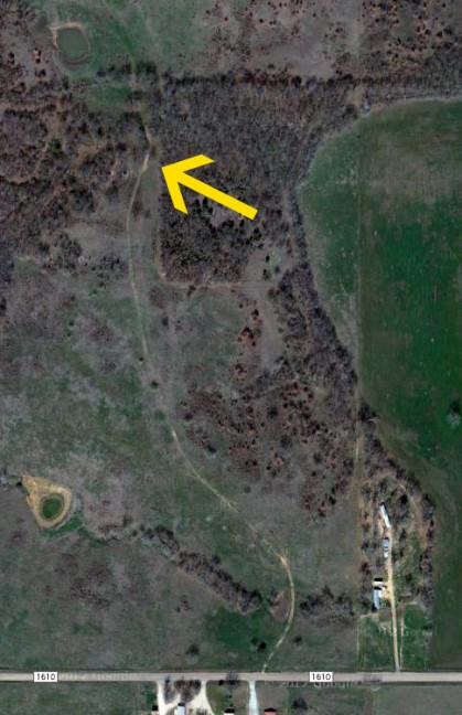 The yellow arrow shows where I parked my car to make the image below. The nearest town, Roff, population 500, is about six miles southeast of this location.
