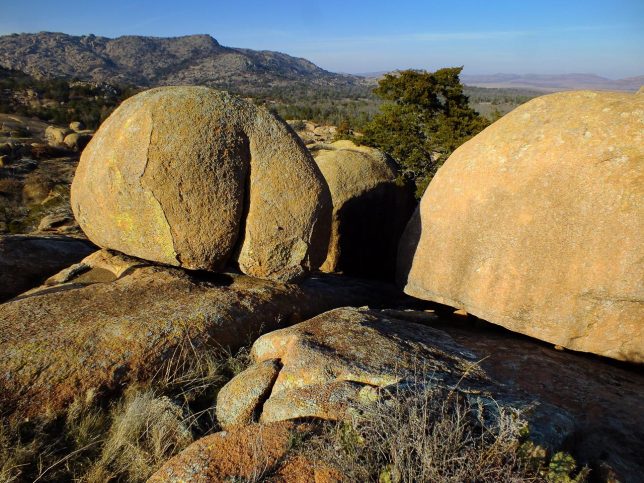 Afternoon light matures nicely on the huge granite boulders in the area.